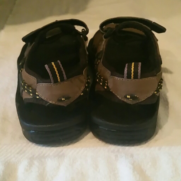 Sandals - Picture 3 of 4